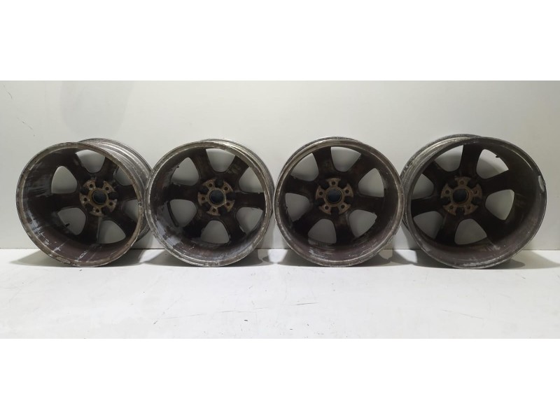 Recambio de juego llantas para volvo xc60 2.4 diesel cat referencia OEM IAM 30671480 77944 