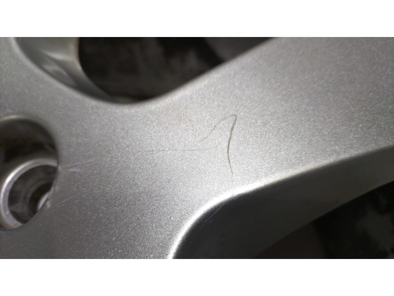 Recambio de juego llantas para volvo xc60 2.4 diesel cat referencia OEM IAM 30671480 77944 