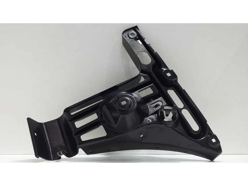 Recambio de molduras traseras para bmw serie 6 coupe (e63) 630i referencia OEM IAM 51127008839 54462 