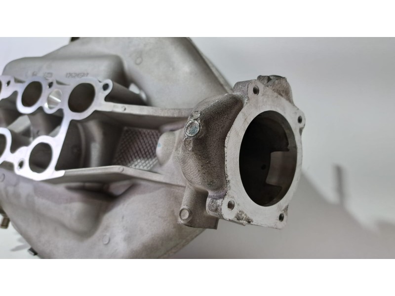 Recambio de colector admision para chevrolet camaro 3.6i camaro 2010 referencia OEM IAM 12595766 75677 R