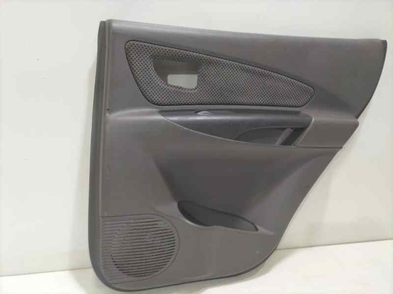 Recambio de guarnecido puerta trasera derecha para hyundai tucson (jm) 2.0 crdi style referencia OEM IAM 833812E000 82093 