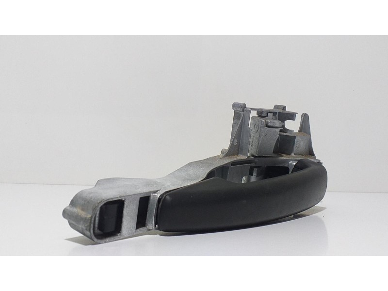 Recambio de maneta exterior delantera izquierda para peugeot 208 style referencia OEM IAM 9680168680 58429 