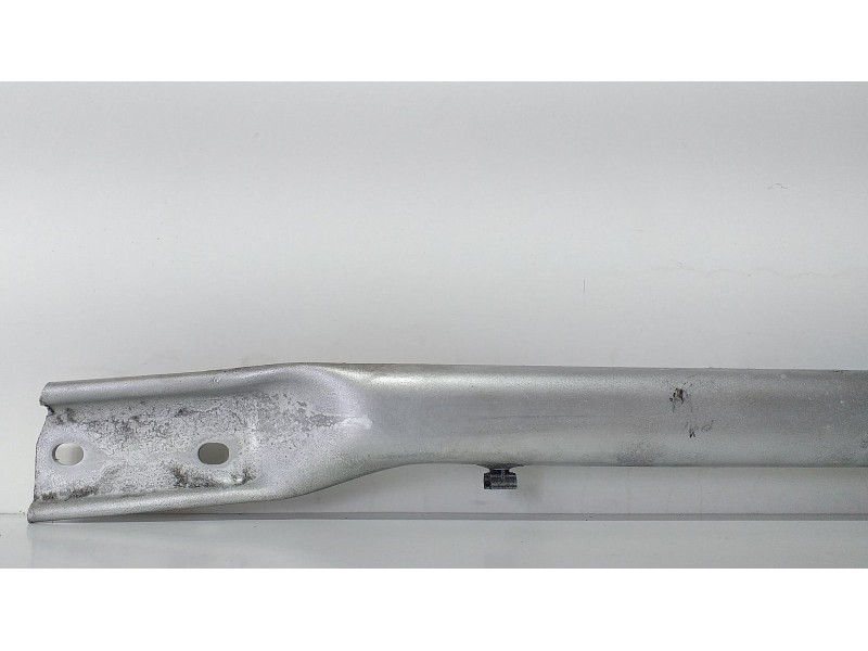 Recambio de refuerzo paragolpes delantero para bmw x5 (e70) m referencia OEM IAM 7205151 68770 