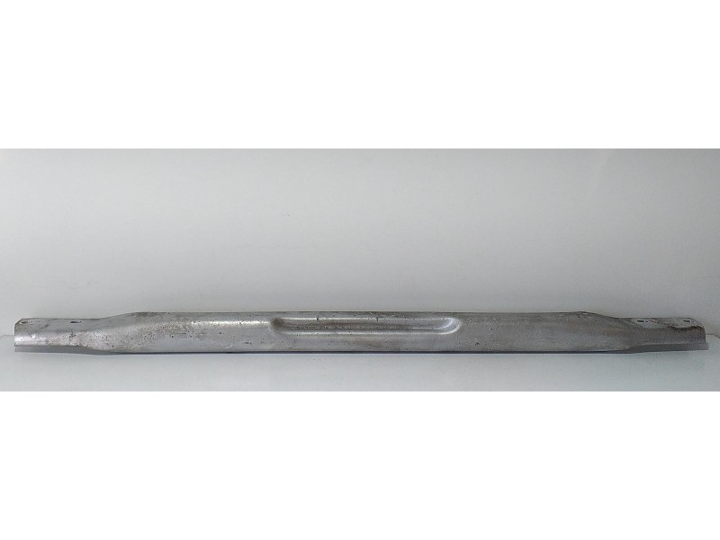 Recambio de refuerzo paragolpes delantero para bmw x5 (e70) m referencia OEM IAM 7205151 68770 