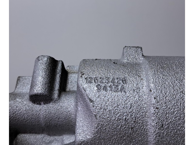 Recambio de soporte filtro aceite para chevrolet camaro 3.6i camaro 2010 referencia OEM IAM 12623426 75678 R