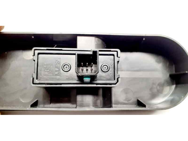 Recambio de mando elevalunas delantero derecho para opel zafira b 1.9 cdti referencia OEM IAM 13228709 42950 
