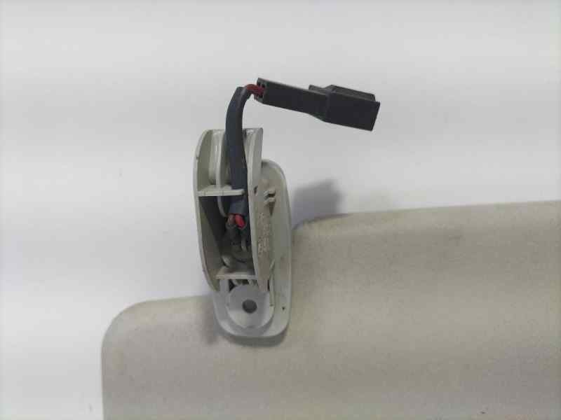 Recambio de parasol derecho para seat altea (5p1) arena referencia OEM IAM 5P0857552A 86691 