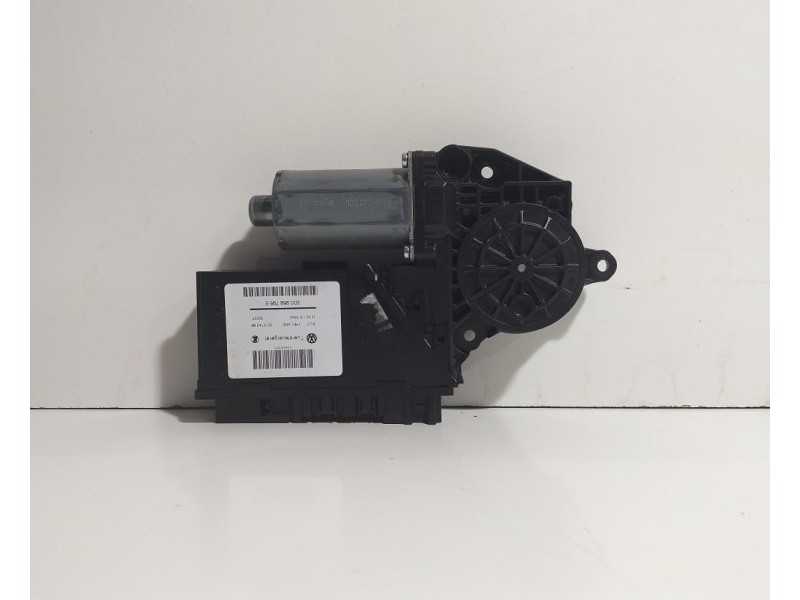 Recambio de motor elevalunas trasero izquierdo para volkswagen touareg (7l6) tdi v6 +motion referencia OEM IAM 3D0959795E 77964 