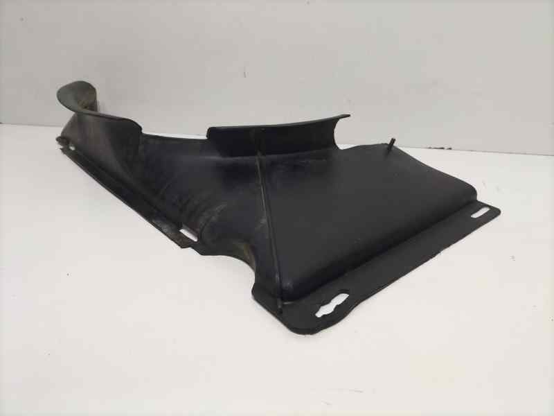 Recambio de molduras delanteras para tata telcoline 4x4 pick up referencia OEM IAM D/483DLTC49 82105 