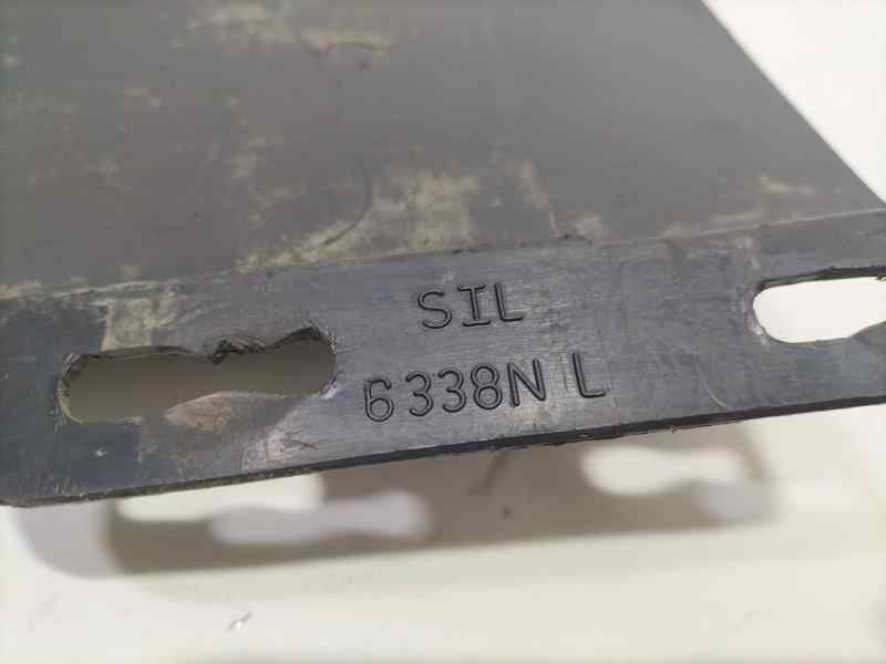 Recambio de molduras delanteras para tata telcoline 4x4 pick up referencia OEM IAM D/483DLTC49 82106 