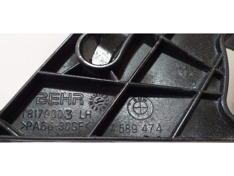 Recambio de soporte radiador para bmw x5 (e70) m referencia OEM IAM 7589474 68790 