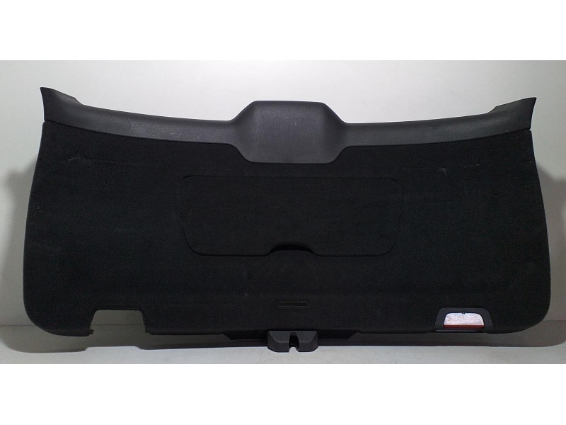 Recambio de guarnecido porton trasero para porsche cayenne (typ 92aa) gts referencia OEM IAM 7P5867601 66221 