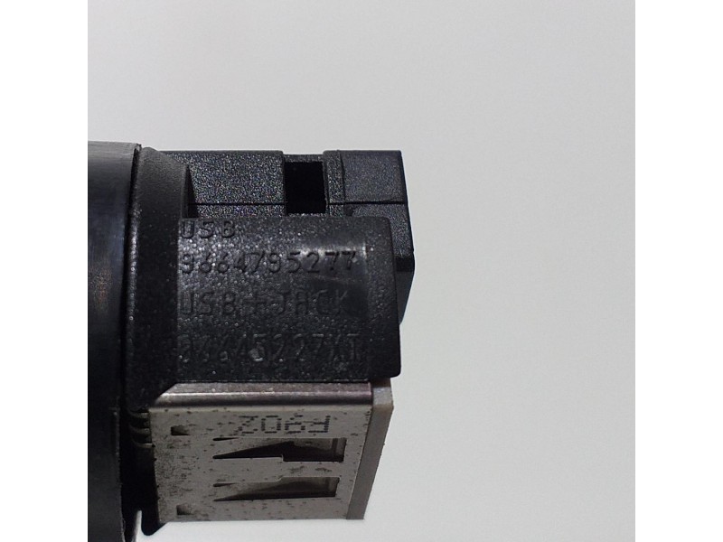 Recambio de intercooler para peugeot 208 style referencia OEM IAM 9664785277 58486 