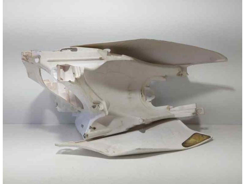 Recambio de molduras traseras para honda cr 125 cross 2015 referencia OEM IAM  86698 