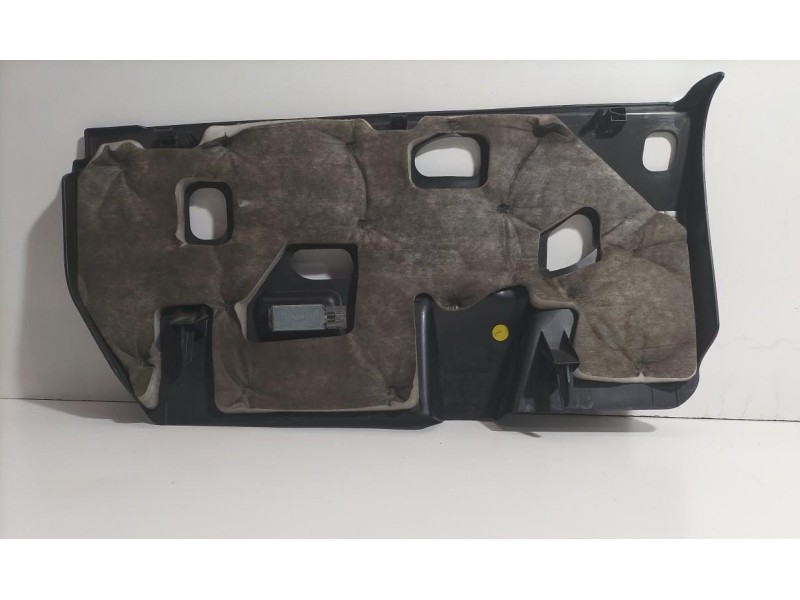 Recambio de molduras delanteras para volkswagen touareg (7l6) tdi v6 +motion referencia OEM IAM 7L6815174E 77986 