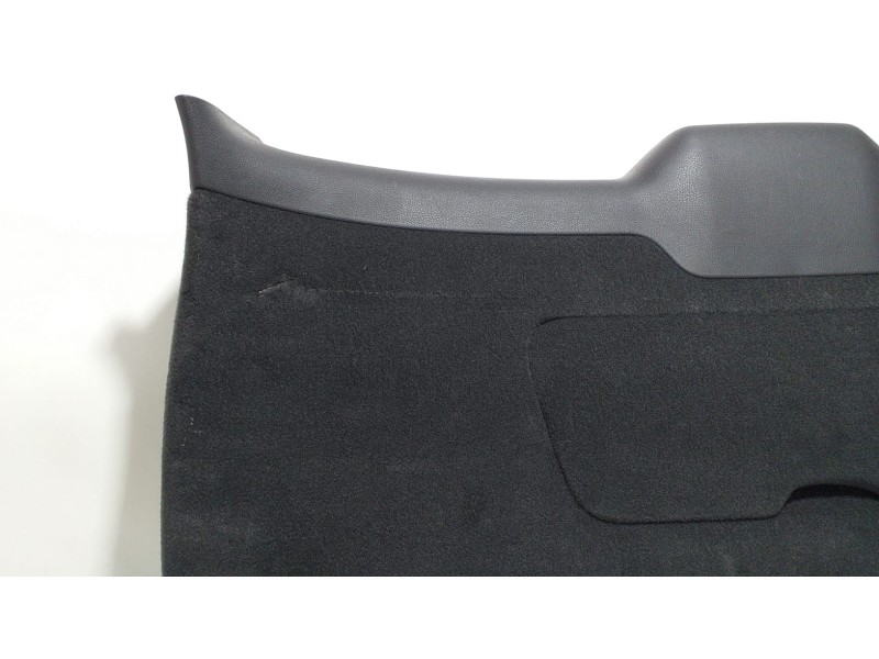 Recambio de guarnecido porton trasero para porsche cayenne (typ 92aa) gts referencia OEM IAM 7P5867601 66221 