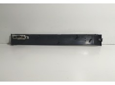 Recambio de molduras delanteras para volkswagen touareg (7l6) tdi v6 +motion referencia OEM IAM 7L6857226K 77896  2