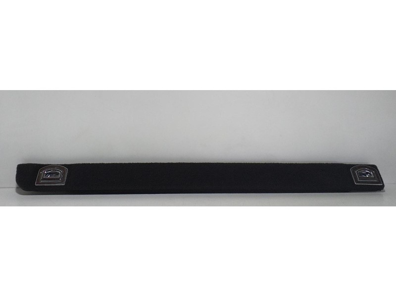 Recambio de guarnecido porton trasero para porsche cayenne (typ 92aa) gts referencia OEM IAM 7P5863528A 66223 