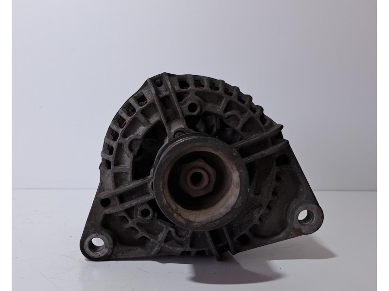 Recambio de alternador para iveco daily caja cerrada (1999 =>) 2.3 diesel cat referencia OEM IAM 0124555005 75703 R Recambio de alternador para iveco daily caja cerrada (1999 =>) 2.3 diesel cat referencia OEM IAM 0124555005 75703 R