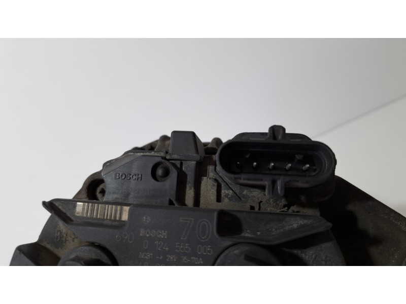 Recambio de alternador para iveco daily caja cerrada (1999 =>) 2.3 diesel cat referencia OEM IAM 0124555005 75703 R Recambio de alternador para iveco daily caja cerrada (1999 =>) 2.3 diesel cat referencia OEM IAM 0124555005 75703 R