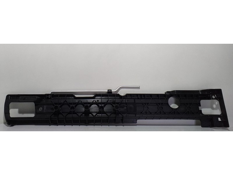 Recambio de guarnecido porton trasero para porsche cayenne (typ 92aa) gts referencia OEM IAM 7P0863599A 66225 