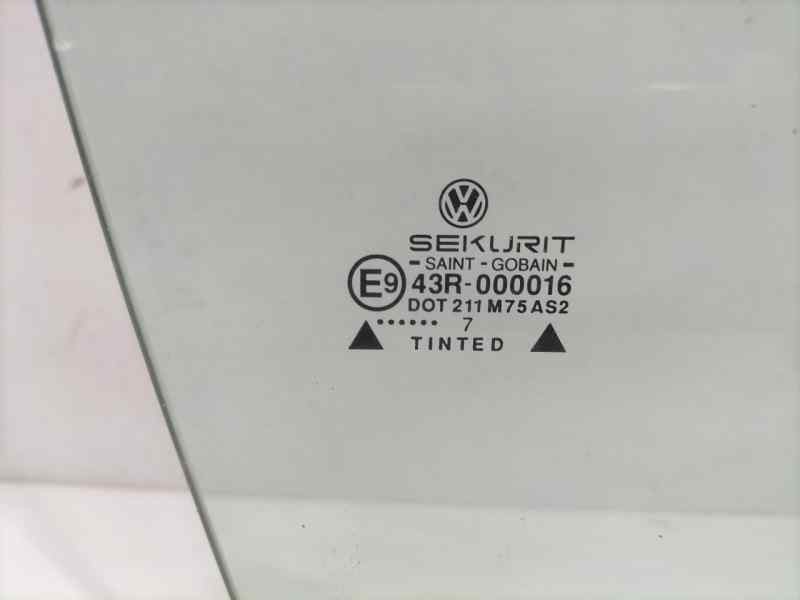 Recambio de luna delantera derecha para volkswagen polo berlina (6n1) concept referencia OEM IAM 3PUERTAS 82141 