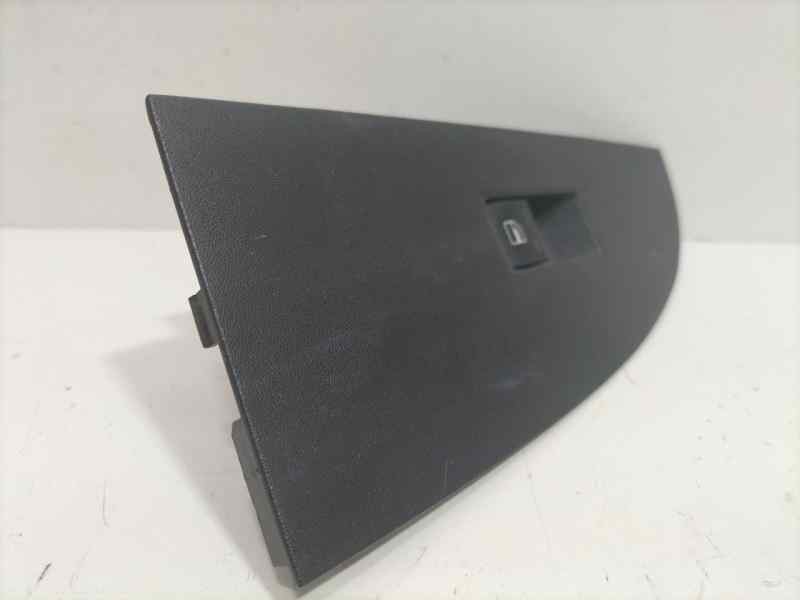 Recambio de mando elevalunas delantero derecho para seat leon (1p1) comfort limited referencia OEM IAM 1P1867172 84321 