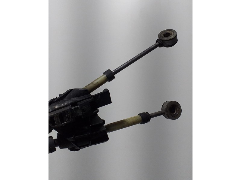 Recambio de varillaje cambio para peugeot 208 style referencia OEM IAM BH02 58509 