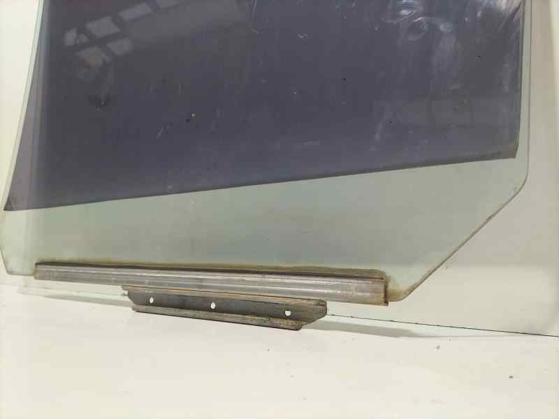 Recambio de luna trasera derecha para toyota land cruiser (j9) td gx (5-ptas.) referencia OEM IAM 6811360100 82152 