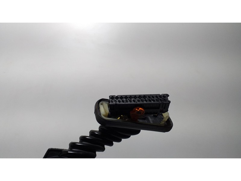 Recambio de puerta delantera derecha para porsche cayenne (typ 92aa) gts referencia OEM IAM 7P5971162S 66234 