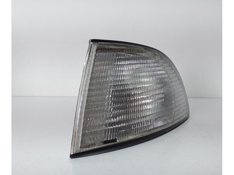 Recambio de piloto delantero izquierdo para audi a4 avant (b5) 1.9 tdi referencia OEM IAM AFN 68822  Recambio de piloto delantero izquierdo para audi a4 avant (b5) 1.9 tdi referencia OEM IAM AFN 68822