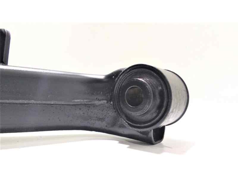 Recambio de brazo suspension inferior delantero izquierdo para kia sorento 2.5 crdi active referencia OEM IAM 545103E002 46717 