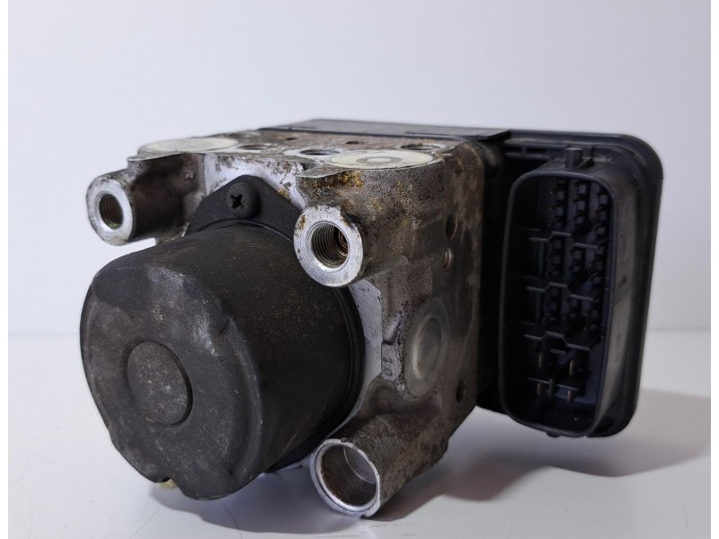 Recambio de abs para toyota rav 4 (a2) 2.0 16v cat referencia OEM IAM 8954142050 75765 R Recambio de abs para toyota rav 4 (a2) 2.0 16v cat referencia OEM IAM 8954142050 75765 R