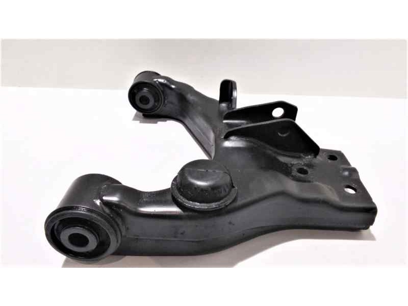 Recambio de brazo suspension inferior delantero derecho para kia sorento 2.5 crdi active referencia OEM IAM MOTORD4CB 46718 