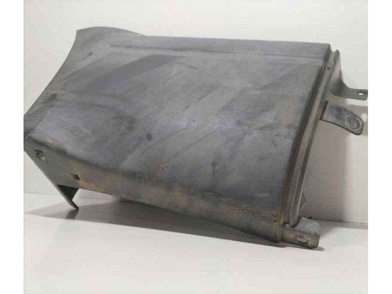 Recambio de aletin trasero izquierdo para toyota land cruiser (j9) td gx (5-ptas.) referencia OEM IAM 5215360240 82157 