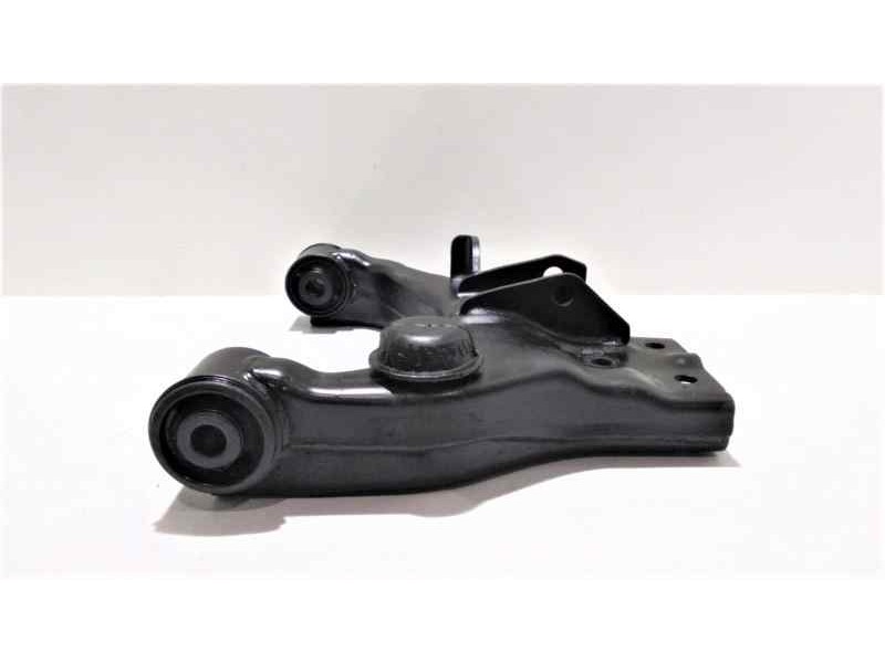 Recambio de brazo suspension inferior delantero derecho para kia sorento 2.5 crdi active referencia OEM IAM MOTORD4CB 46718 