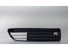 Recambio de rejilla paragolpes delantero para audi a4 avant (b5) 1.9 tdi referencia OEM IAM 107020302 68831 