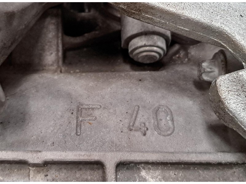 Recambio de caja cambios para chevrolet cruze 2.0 diesel cat referencia OEM IAM 55567634 75788 R