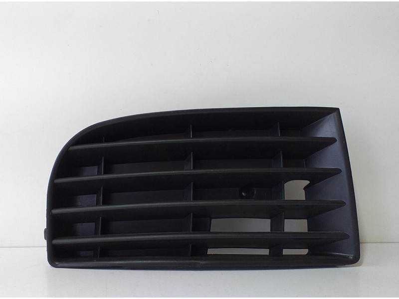 Recambio de rejilla paragolpes delantero para volkswagen golf v berlina (1k1) conceptline (e) referencia OEM IAM 107233215 68833