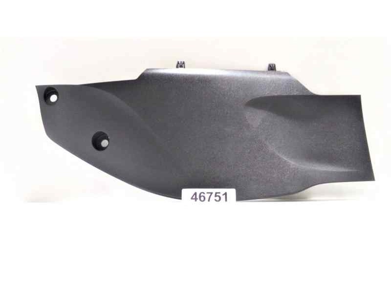 Recambio de molduras delanteras para opel crossland x design line referencia OEM IAM 13464976 46751 