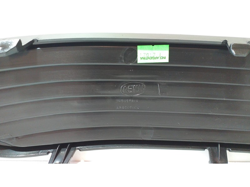 Recambio de rejilla paragolpes delantero para seat ibiza (6k) 1.6 referencia OEM IAM 107210918 68835 