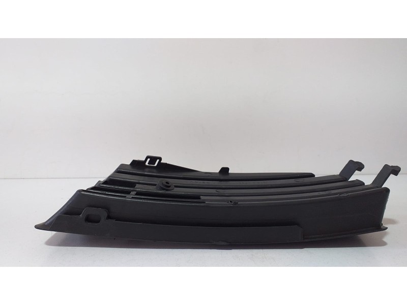 Recambio de rejilla paragolpes delantero para volkswagen golf v berlina (1k1) conceptline (e) referencia OEM IAM 107233215 68836