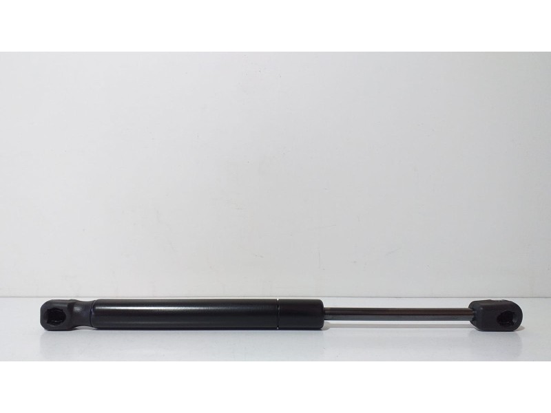 Recambio de amortiguadores maletero / porton para seat toledo (1m2) select referencia OEM IAM 11621130691 68841  Recambio de amortiguadores maletero / porton para seat toledo (1m2) select referencia OEM IAM 11621130691 68841