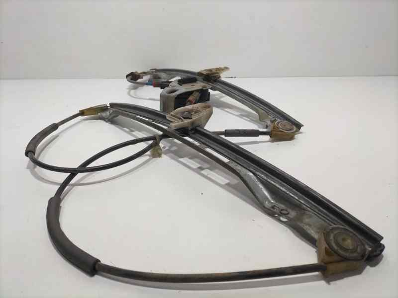 Recambio de elevalunas delantero izquierdo para peugeot 206 berlina xt referencia OEM IAM 3PUERTAS 82177 