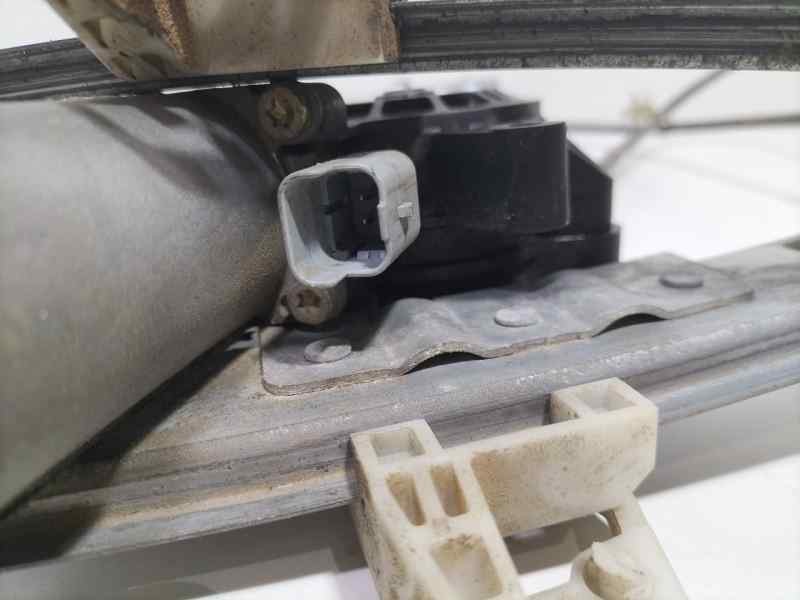 Recambio de elevalunas delantero izquierdo para peugeot 206 berlina xt referencia OEM IAM 3PUERTAS 82177 