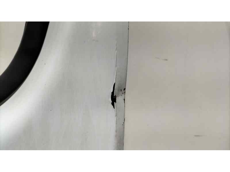 Recambio de puerta delantera izquierda para renault kangoo (f/kc0) authentique 4x4 referencia OEM IAM 7751471745 83481 