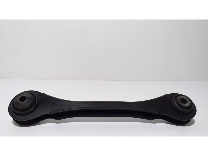 Recambio de brazo suspension superior trasero izquierdo para bmw serie 4 gran coupe (f36) 420d referencia OEM IAM 6792519 58567 
