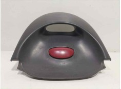 Recambio de molduras delanteras para peugeot 206 berlina xt referencia OEM IAM 9637385877 82181 