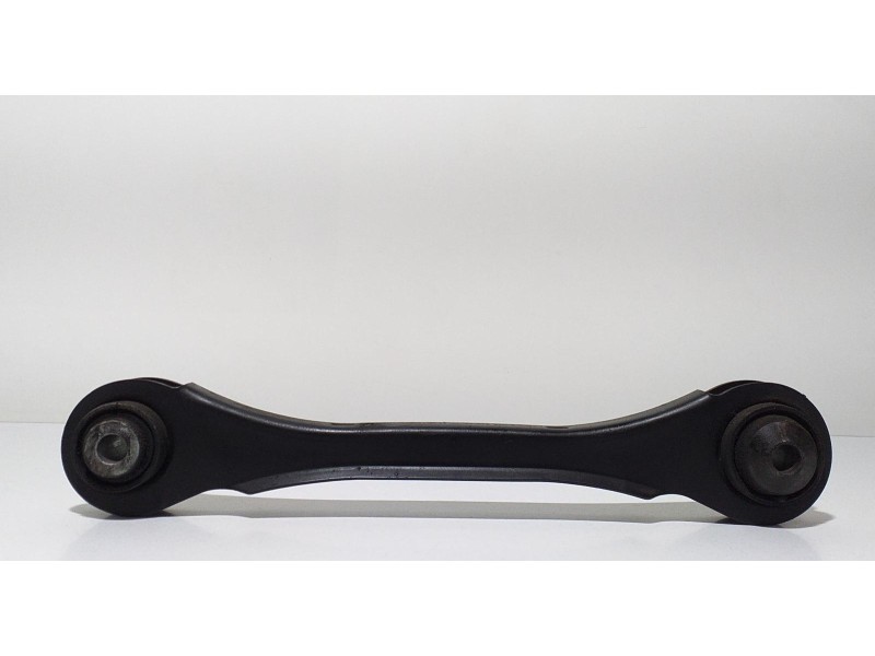Recambio de brazo suspension superior trasero derecho para bmw serie 4 gran coupe (f36) 420d referencia OEM IAM 6792519 58568 