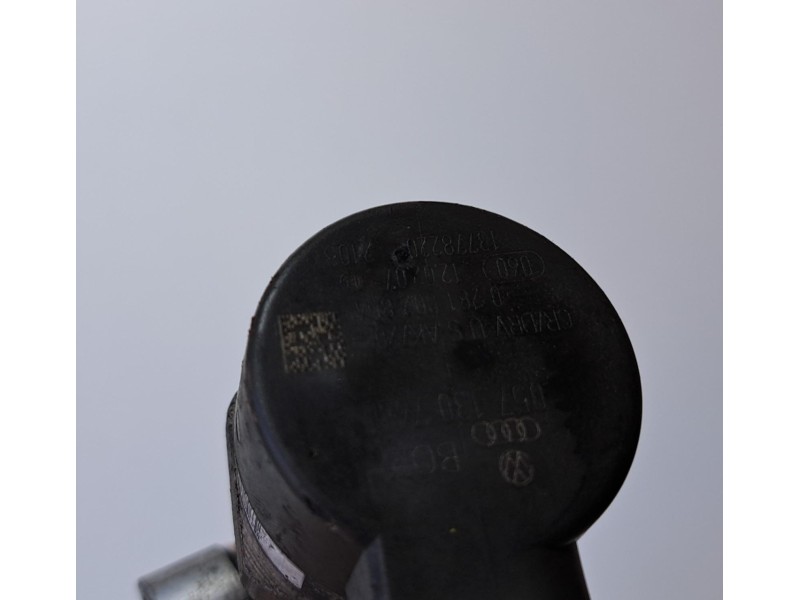 Recambio de rampa inyectora para audi q7 (4l) 3.0 v6 24v tdi referencia OEM IAM 059130090AG 75814 R